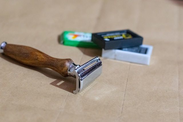 Razorblades used by shoplifters